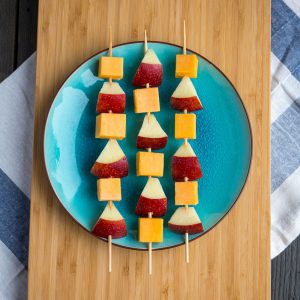 apple cheese skewers